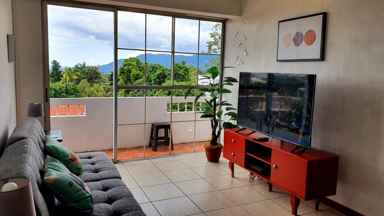 San Benito Flats Wifi 50Mg - 4 Huespedes - Parqueos Daire San Salvador Dış mekan fotoğraf