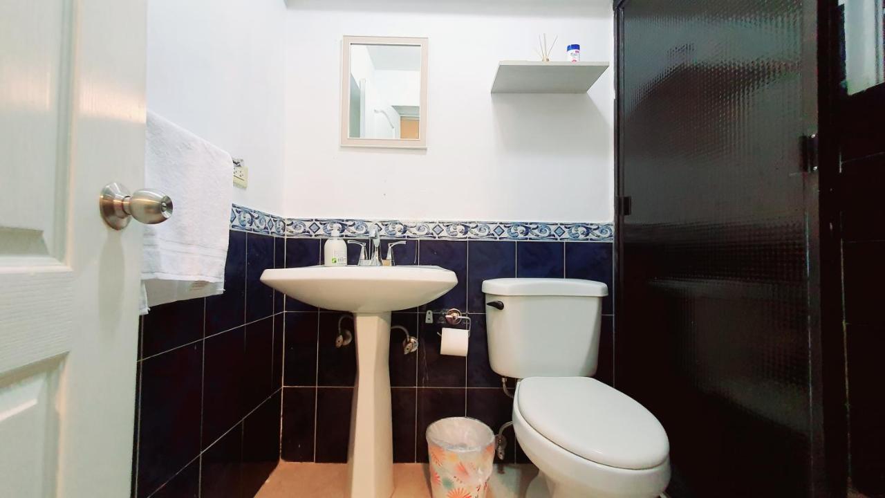 San Benito Flats Wifi 50Mg - 4 Huespedes - Parqueos Daire San Salvador Dış mekan fotoğraf